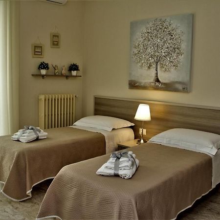 Casa Vacanze Civico 32 蒙泰斯卡廖索 外观 照片
